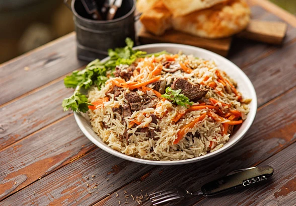 Рецепт «Плов с&nbsp;бараниной в&nbsp;казане на&nbsp;костре»