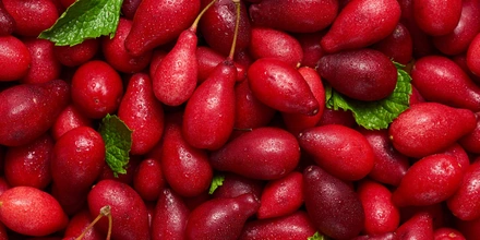 Что такое кизил, чем он полезен и&nbsp;как его есть