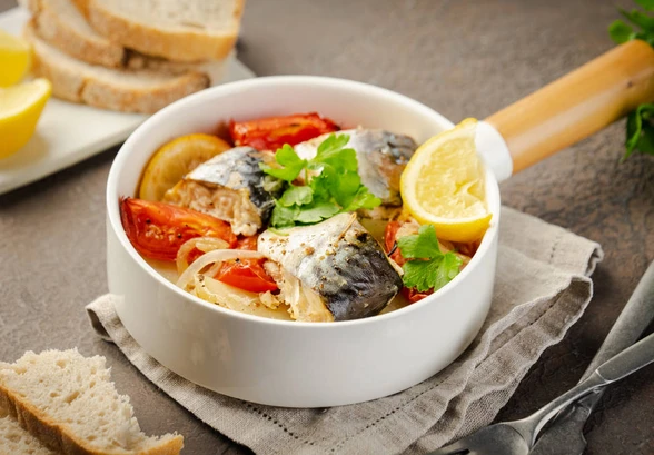 Рецепт «Скумбрия, запечённая с&nbsp;овощами»