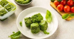 Песто классический на&nbsp;зиму