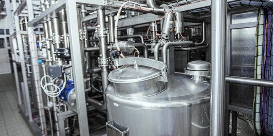 Все производственные процессы автоматизированы и&nbsp;контролируются с&nbsp;помощью компьютера