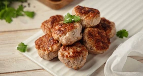 Рецепты котлет: из&nbsp;свинины, говядины, курицы, рыбного фарша и&nbsp;постные