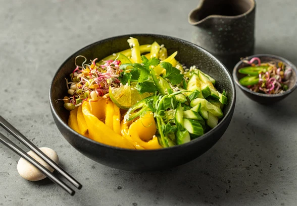 Рецепт «Тайский салат с&nbsp;манго»