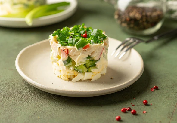 Рецепт «Крабовый салат с&nbsp;огурцом»