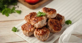 Сочные котлеты из&nbsp;свинины