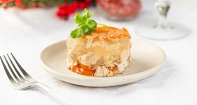 Холодец из&nbsp;курицы с&nbsp;желатином