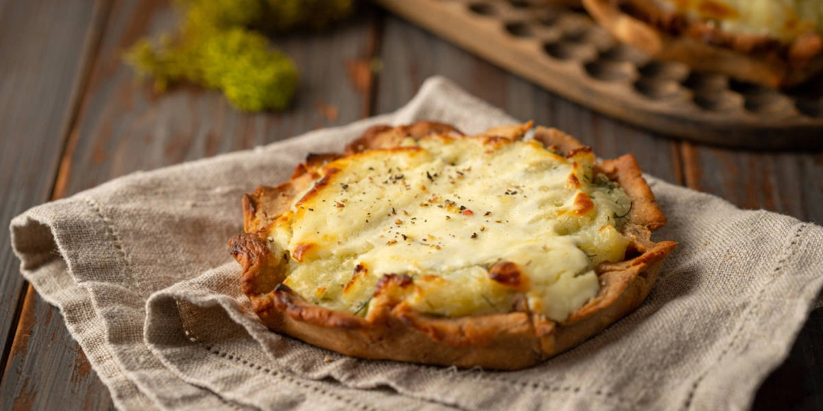 Рецепты пирогов: киш, миндальный, кулебяка и&nbsp;другие, про&nbsp;которые мы забываем летом