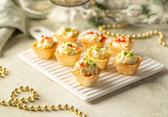 Рецепт «Тарталетки с&nbsp;яичным салатом»