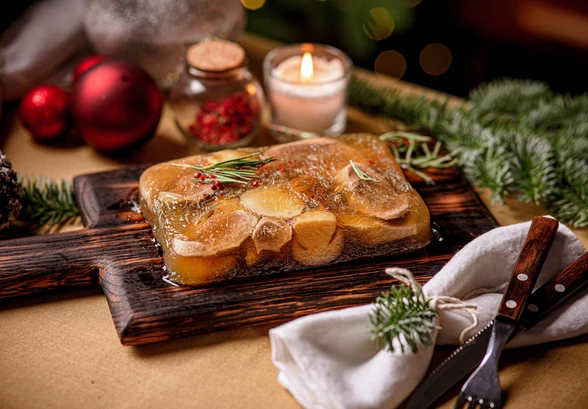 Рецепт «Заливное из&nbsp;языка с&nbsp;белыми грибами»