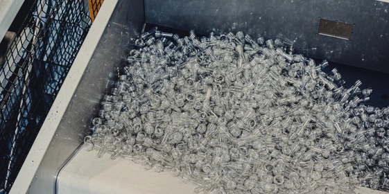 Преформы, из&nbsp;которых получаются бутылки для&nbsp;молока