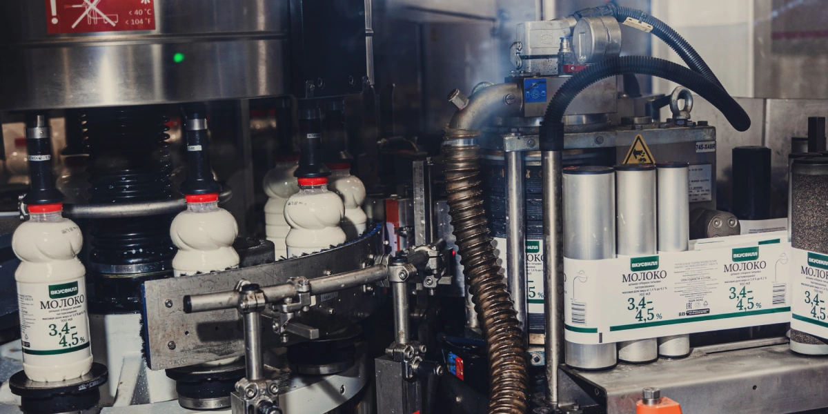 Наклеивают этикетку и&nbsp;QR-код «Честный знак»