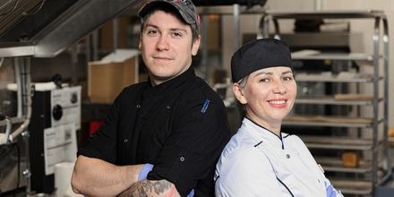 Горячая еда с&nbsp;доставкой на&nbsp;дом или в&nbsp;офис: всё о&nbsp;проекте Сгоряча от&nbsp;ВкусВилла