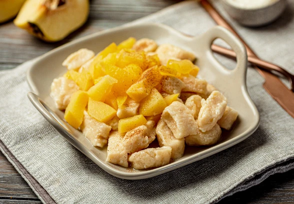 Рецепт «Ленивые вареники с&nbsp;айвой»