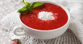 Клубничный суп