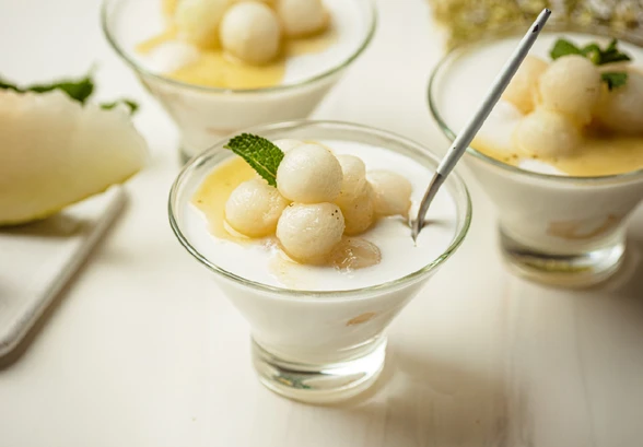 Рецепт «Панна-котта кокосовая с&nbsp;дыней»