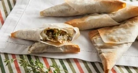 Закусочные пирожки с&nbsp;овощной начинкой