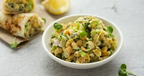 Веганский салат со вкусом тунца