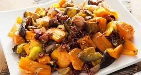 Осенние овощи с&nbsp;коричневым рисом