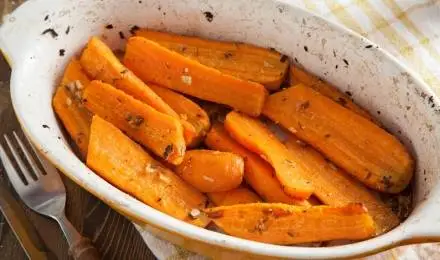 Рецепт «Морковь, запеченная со специями»