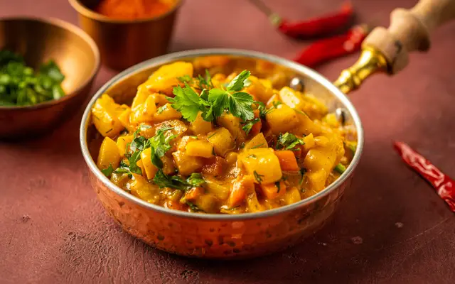 Карри с&nbsp;сельдереем