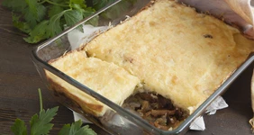 Запеканка с&nbsp;лисичками и&nbsp;баклажанами