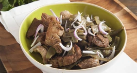 Рагу из&nbsp;свинины с&nbsp;фасолью