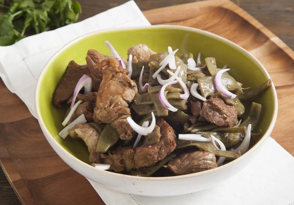 Рецепт «Рагу из&nbsp;свинины с&nbsp;фасолью»