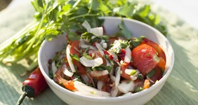 Ачичук: свежий салат к&nbsp;шашлыкам