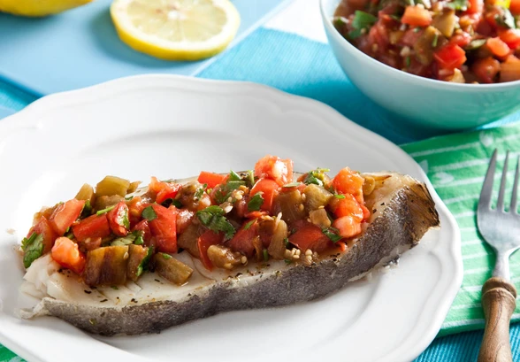 Рецепт «Палтус с&nbsp;сальсой из&nbsp;помидоров и&nbsp;баклажанов»