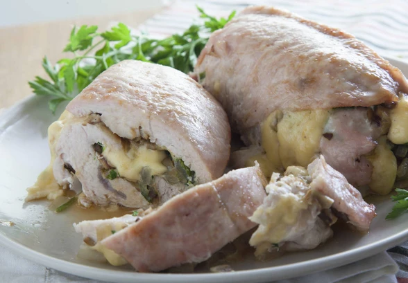 Рецепт «Филе индейки, фаршированное грибами и&nbsp;сыром»