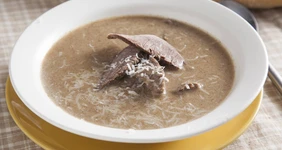 Мясной крем-суп с&nbsp;сыром