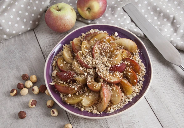 Рецепт «Яблочный крамбл без&nbsp;выпечки»