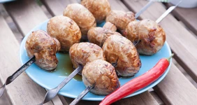 Шампиньоны-гриль в&nbsp;пряном маринаде