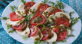 Салат Капрезе