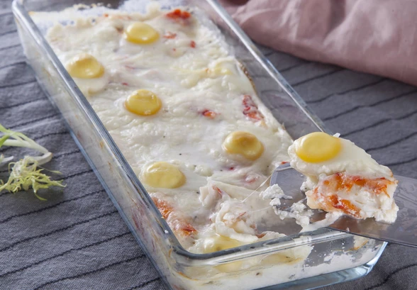 Рецепт «Жюльен из&nbsp;краба с&nbsp;перепелиными яйцами»