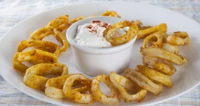 Кольца кальмаров в&nbsp;пряностях