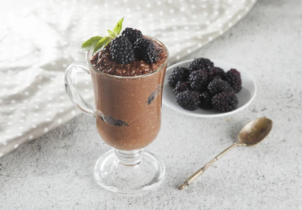 Рецепт «Шоколадная киноа с&nbsp;ягодами»