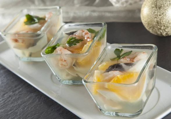 Рецепт «Заливное с&nbsp;ледяной рыбой и&nbsp;креветками»