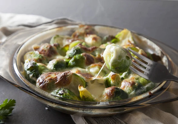 Рецепт «Брюссельская капуста под&nbsp;сырной корочкой»