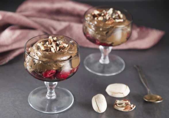 Рецепт «Шоколадный мусс из&nbsp;авокадо»