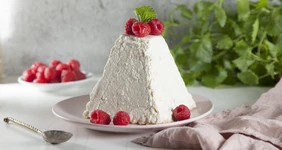 Пасха с&nbsp;маскарпоне и&nbsp;печеньем