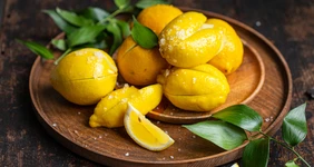 Соленые лимоны