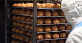 С брусникой и&nbsp;карамелью: как готовят французские пирожные шу