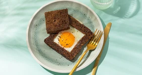 Яичница в&nbsp;хлебе