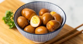 Яйца перепелиные маринованные