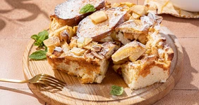 Классическая шарлотка с&nbsp;яблоками