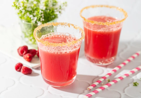 Рецепт «Аквафреска с&nbsp;арбузом и&nbsp;малиной»