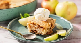 Насыпной яблочный пирог «Три стакана»