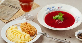 Первое, второе и&nbsp;компот: как сложилась формула обеда и&nbsp;что говорит нутрициолог