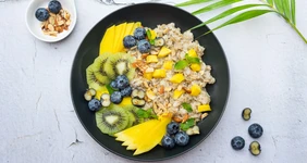 Что приготовить из&nbsp;манго: рецепты блюд, которые перенесут в&nbsp;тропики прямо сейчас